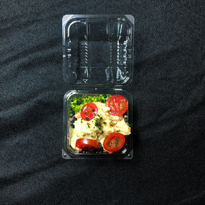 オジャの絶品メニュー オジャのポテトサラダ　500円 (税込550円)